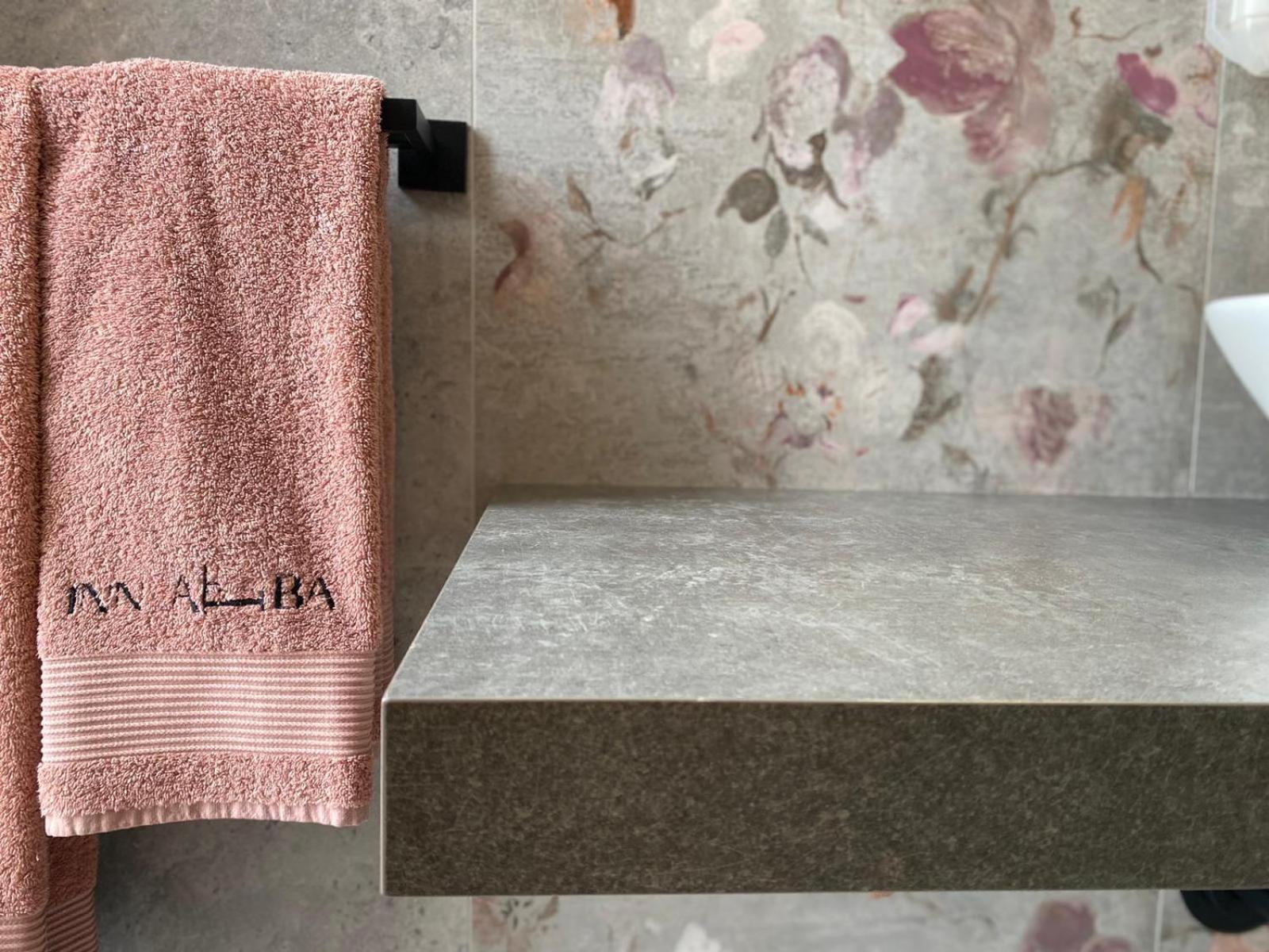Inn Alba Bagian luar foto